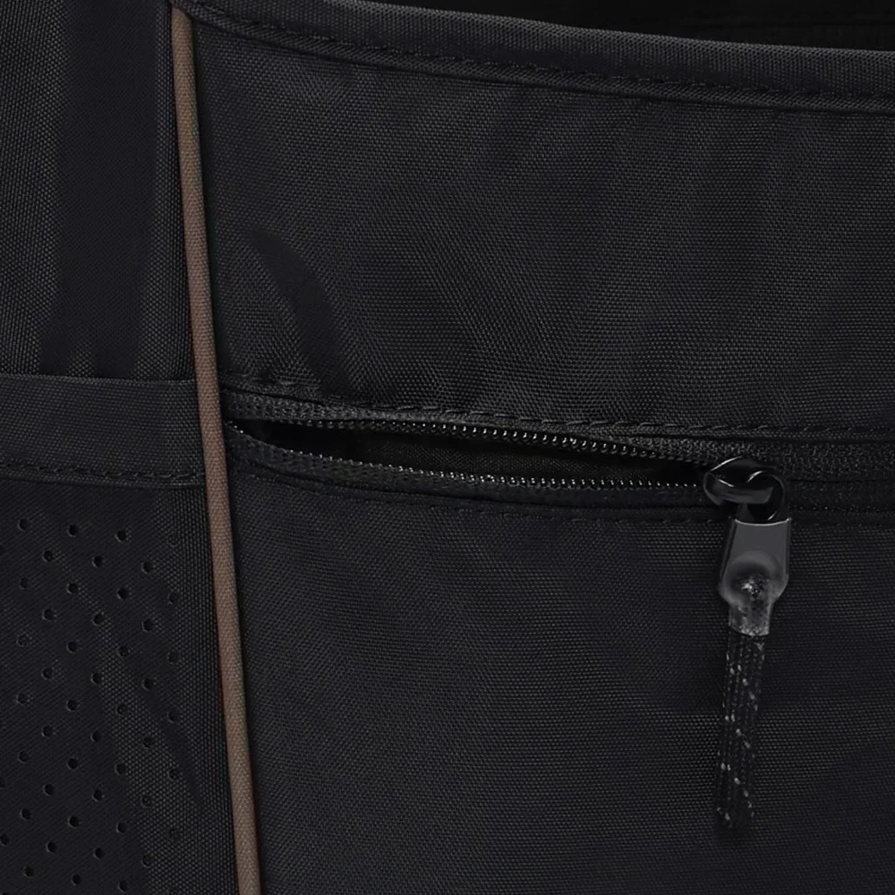Nike Essential messenger bag